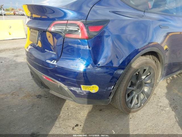 2022 TESLA MODEL Y 7SAYGDEE5NF480820 Photo 5