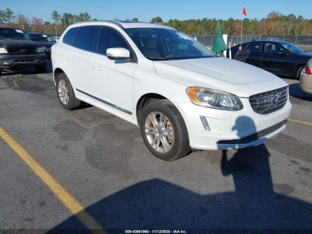 2015 VOLVO XC60 YV4612RM5F2729260