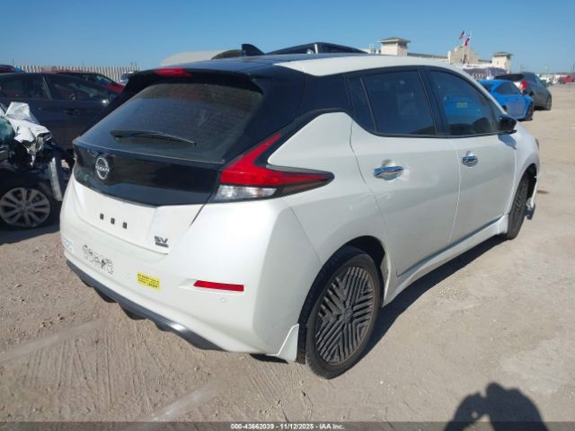2023 NISSAN LEAF 1N4CZ1CV8PC552294 Photo 3