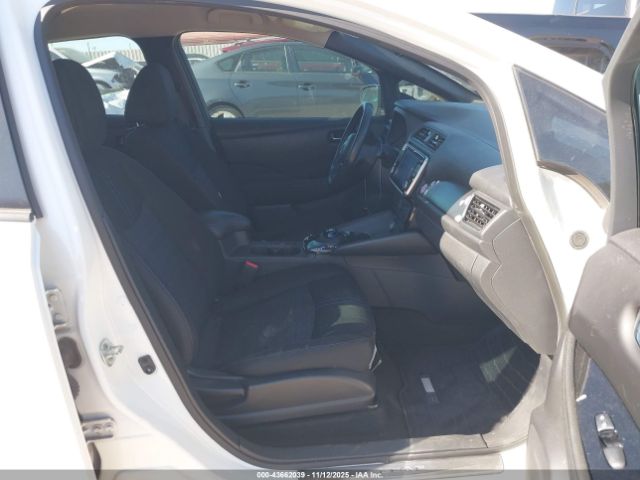 2023 NISSAN LEAF 1N4CZ1CV8PC552294 Photo 4