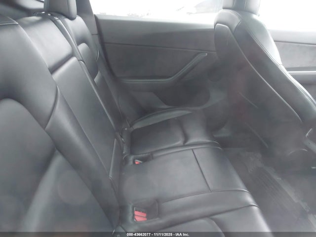 2020 TESLA MODEL Y 5YJYGDEF6LF002246 Photo 7