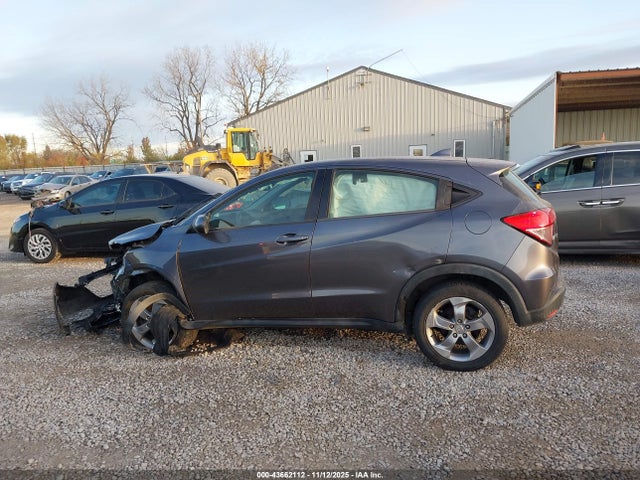Auction sale of the 2017 Honda Hr-v Lx, vin: 3CZRU6H34HM732499, lot number: 43662112
