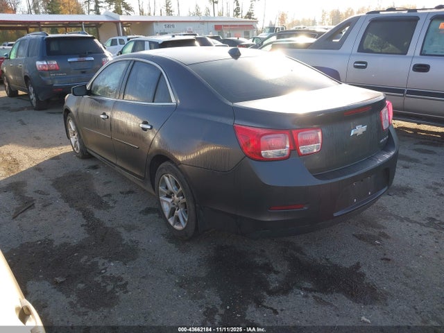 2013 CHEVROLET MALIBU 1G11C5SA9DF210994 Photo 2