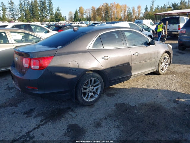 2013 CHEVROLET MALIBU 1G11C5SA9DF210994 Photo 3