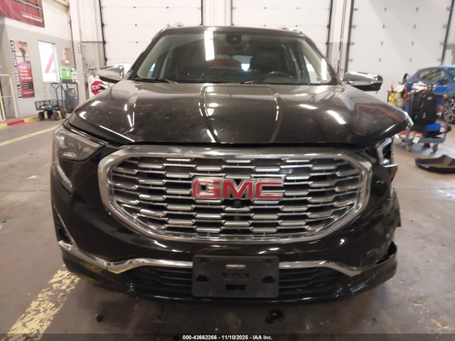 3GKALXEX8JL291348 GMC Terrain Denali