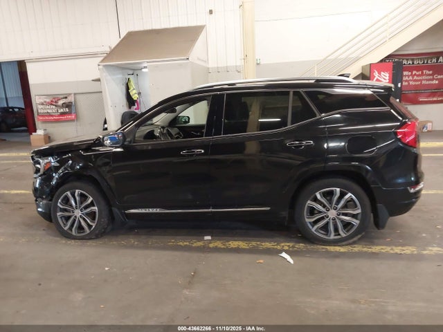 3GKALXEX8JL291348 GMC Terrain Denali