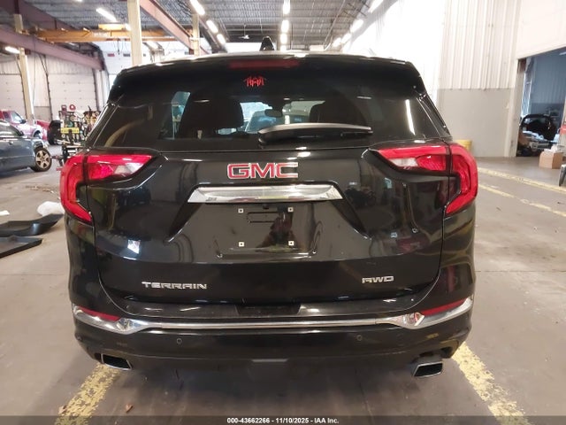 3GKALXEX8JL291348 GMC Terrain Denali