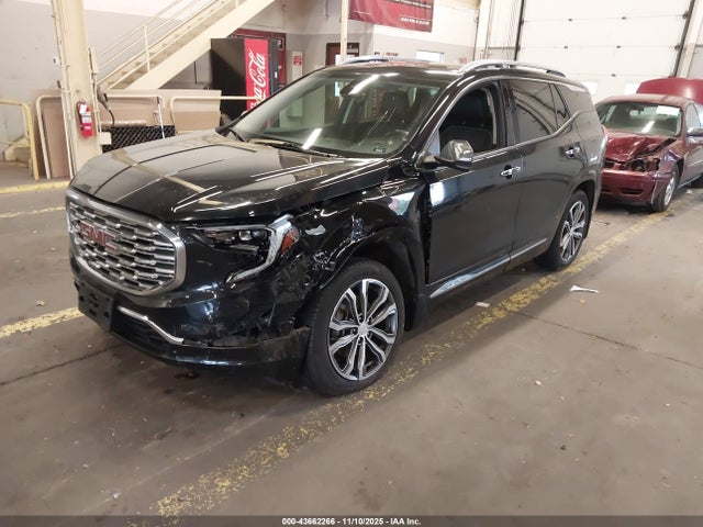 3GKALXEX8JL291348 GMC Terrain Denali