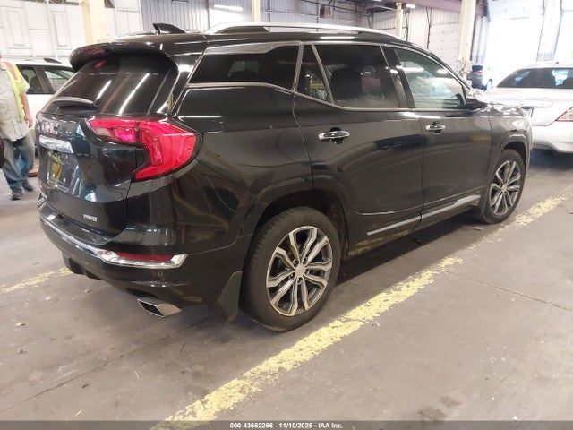 3GKALXEX8JL291348 GMC Terrain Denali