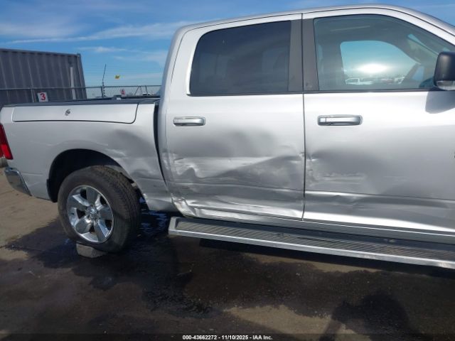 2019 RAM 1500 CLASSIC 1C6RR7LTXKS526646 Photo 5
