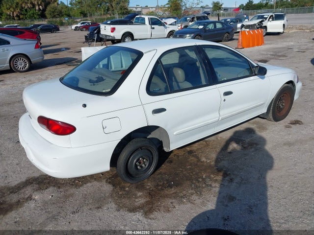 2000 CHEVROLET CAVALIER 1G1JC5247Y7290855 Photo 3