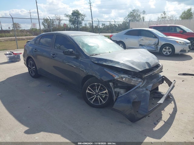 Aukcja sprzedaży 2024 Kia Forte Lxs, vin: 3KPF24AD7RE789815, numer aukcji: 43662424