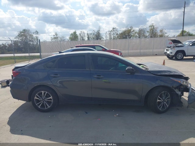 Aukcja sprzedaży 2024 Kia Forte Lxs, vin: 3KPF24AD7RE789815, numer aukcji: 43662424