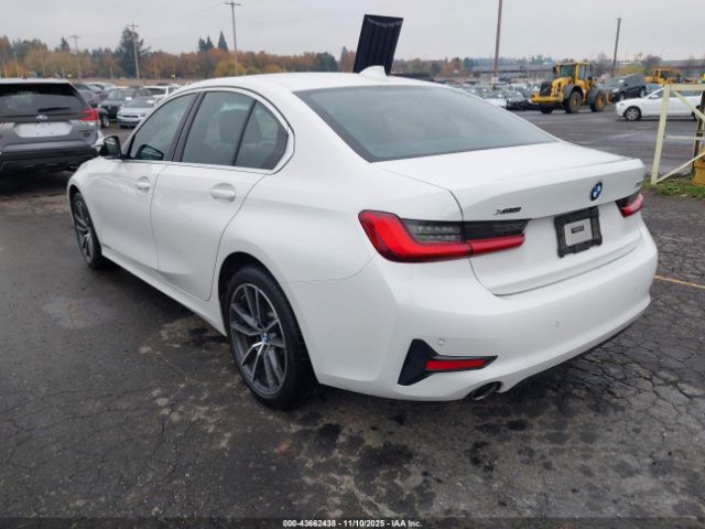 2020 BMW 330I 3MW5R7J06L8B35848 Photo 2