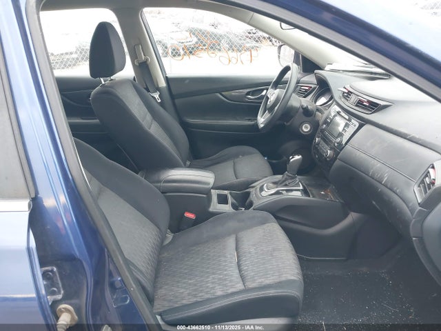 JN8AT2MV7HW015492 Nissan ROGUE S