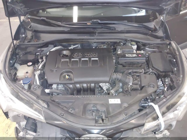 JTNKHMBX9J1001304 Toyota C-HR XLE