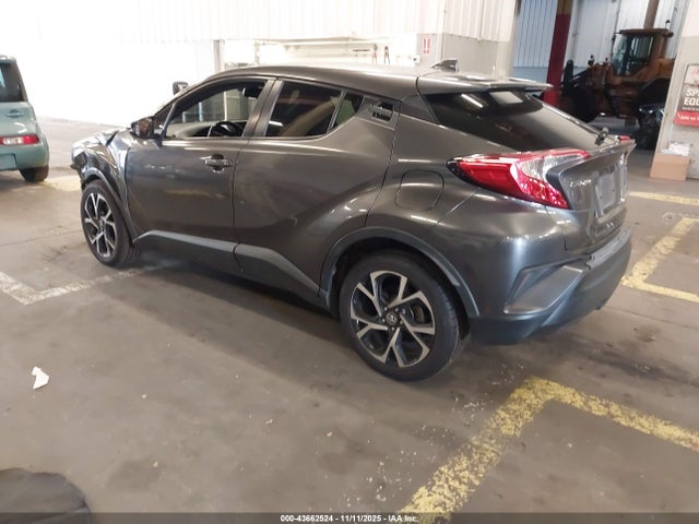 JTNKHMBX9J1001304 Toyota C-HR XLE