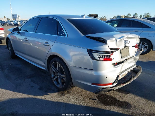2018 AUDI A4 WAUENAF45JA167938 Photo 2