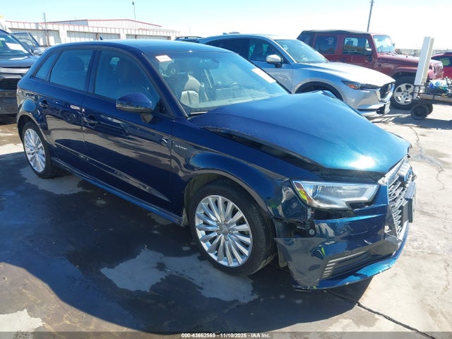 2017 AUDI A3 E-TRON WAUUPBFFXHA118953