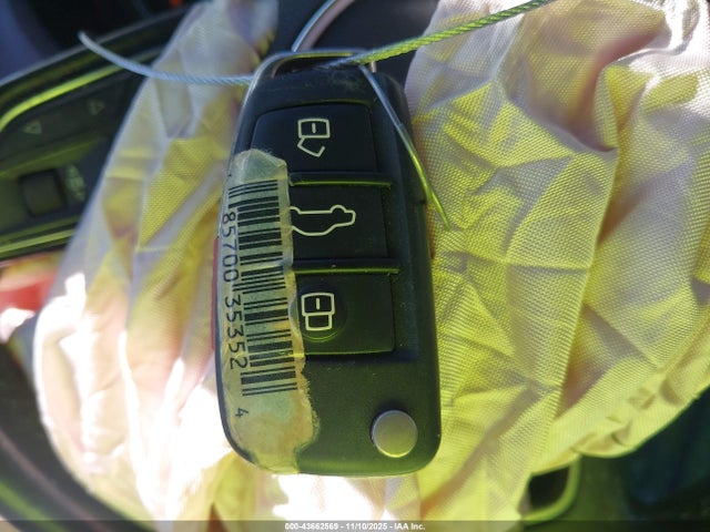 2017 AUDI A3 E-TRON WAUUPBFFXHA118953 Photo 10