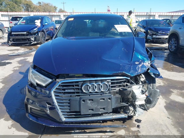 2017 AUDI A3 E-TRON WAUUPBFFXHA118953 Photo 5