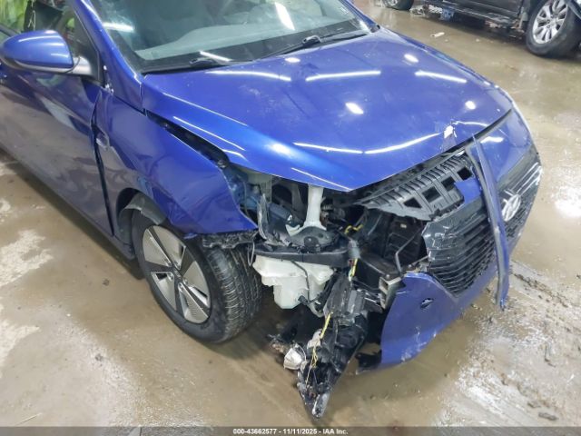 2019 HYUNDAI IONIQ HYBRID KMHC65LC1KU128365 Photo 5