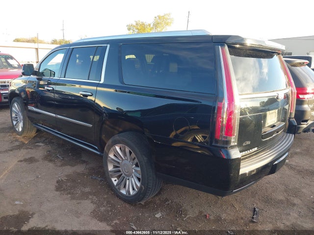 2016 CADILLAC ESCALADE ESV 1GYS4KKJ8GR180567 Photo 2