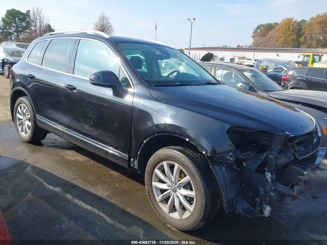 2016 VOLKSWAGEN TOUAREG WVGEF9BP0GD010125