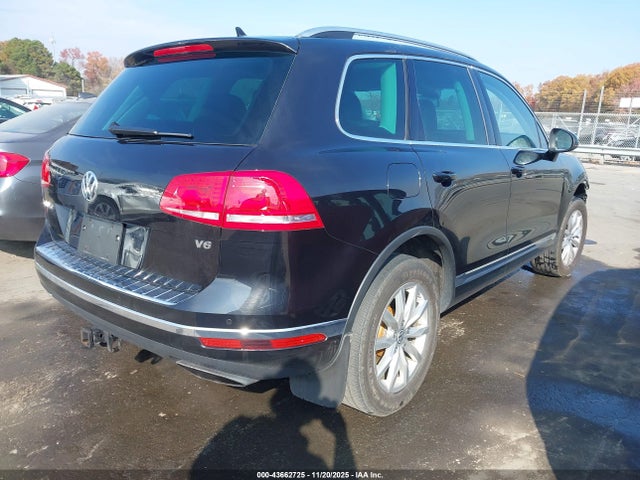 2016 VOLKSWAGEN TOUAREG WVGEF9BP0GD010125 Photo 3