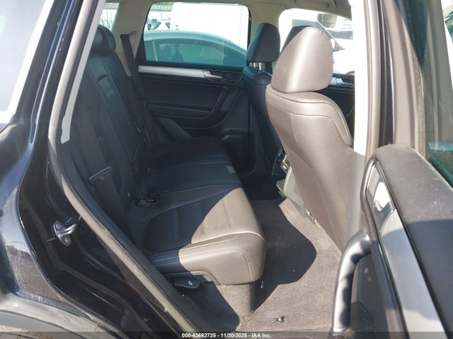 2016 VOLKSWAGEN TOUAREG WVGEF9BP0GD010125 Photo 7