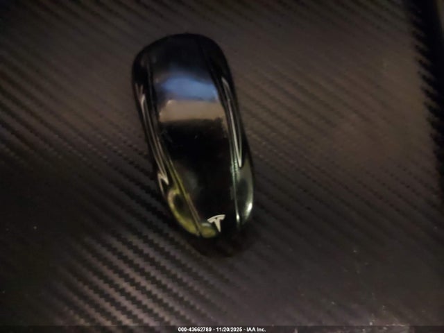 2016 TESLA MODEL S 5YJSA1E42GF124726 Photo 10