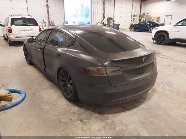 2016 TESLA MODEL S 5YJSA1E42GF124726 Photo 2