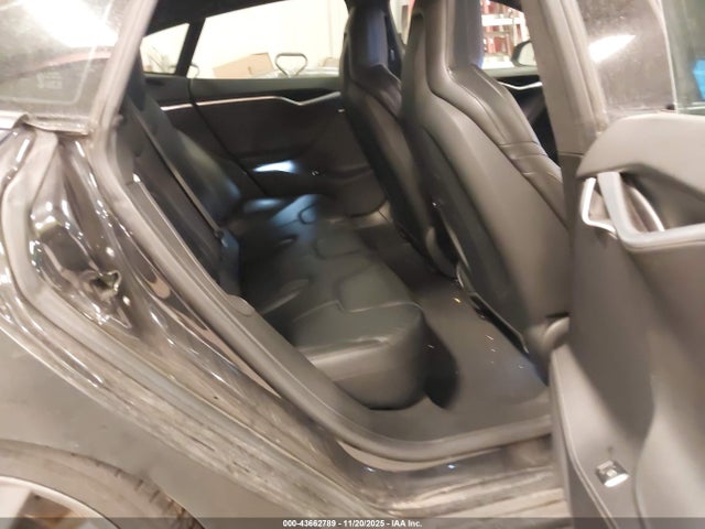 2016 TESLA MODEL S 5YJSA1E42GF124726 Photo 7
