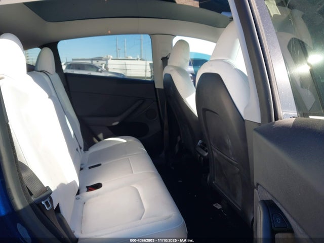 2023 TESLA MODEL Y 7SAYGDEE5PA181988 Photo 7