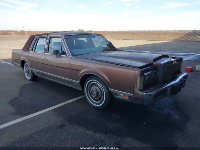 1987 LINCOLN TOWN CAR 1LNBM82F1HY670517