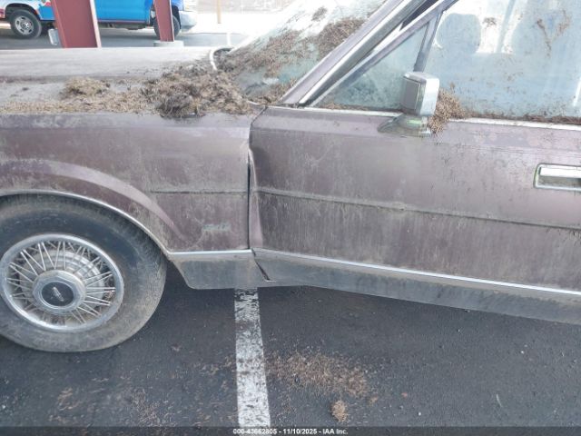 1987 LINCOLN TOWN CAR 1LNBM82F1HY670517 Photo 5