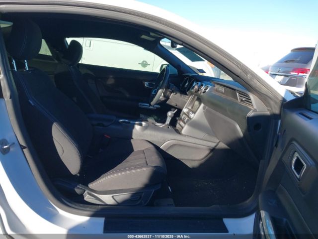 2021 FORD MUSTANG 1FA6P8TH9M5154940 Photo 4
