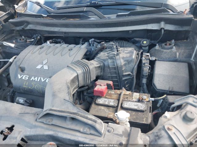 2014 MITSUBISHI OUTLANDER JA4JZ4AX4EZ009567 Photo 9