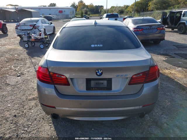 43662861 :رقم المزاد ، WBAFR7C58BC805307 vin ، 2011 Bmw 535i مزاد بيع