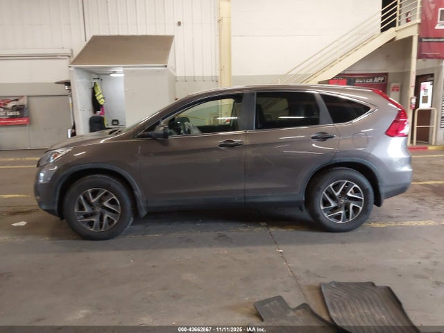 Honda CR-V SE 2016 2HKRM4H44GH683019 Image 14