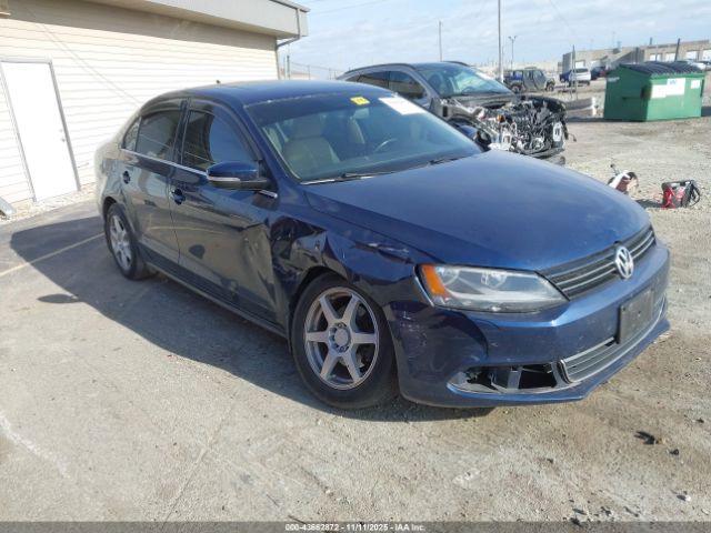 2014 VOLKSWAGEN JETTA 3VWD17AJ0EM430269
