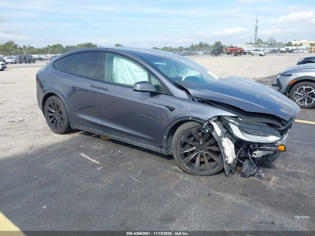 2023 TESLA MODEL X 7SAXCAE55PF365093 Photo 0