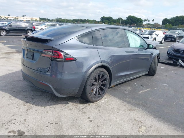 2023 TESLA MODEL X 7SAXCAE55PF365093 Photo 3