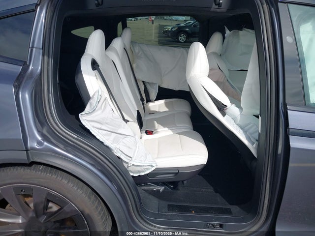 2023 TESLA MODEL X 7SAXCAE55PF365093 Photo 7