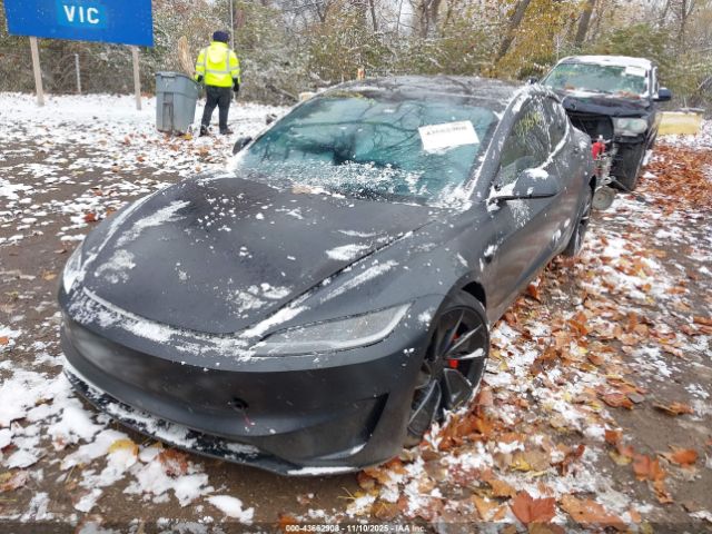 2024 TESLA MODEL 3 5YJ3E1ET0RF835537 Photo 1