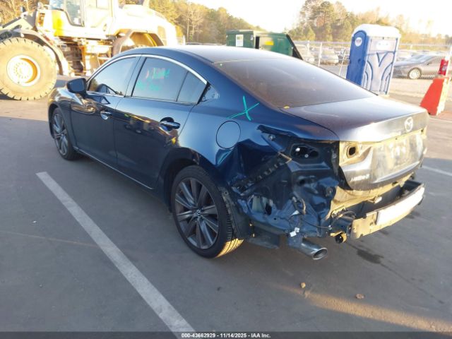 2018 MAZDA MAZDA6 JM1GL1VM7J1301772 Photo 2