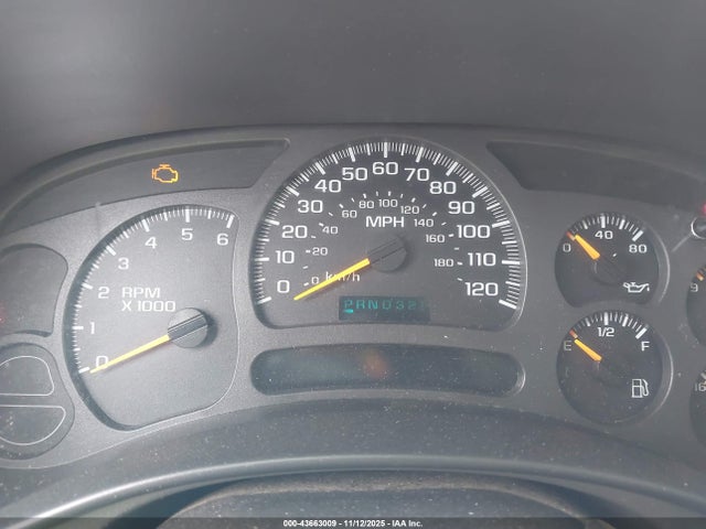 Продажа на аукционе авто 2003 Chevrolet Suburban 1500 Z71, vin: 3GNFK16T93G306844, номер лота: 43663009