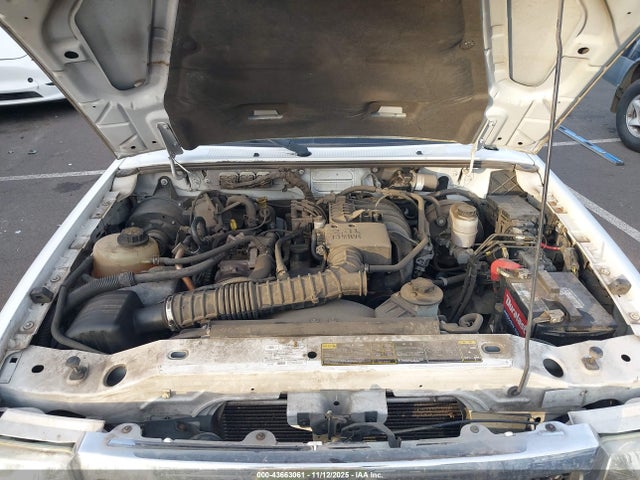 43663061 :رقم المزاد ، 1FTKR1ED9BPA64273 vin ، 2011 Ford Ranger Super Cab مزاد بيع