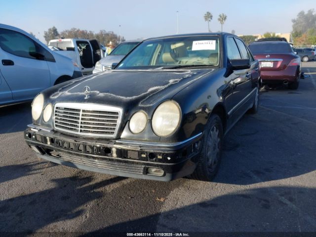 1999 MERCEDES-BENZ E 320 WDBJF65H0XA882035 Photo 1