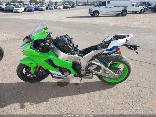 Продажа на аукционе авто 2024 Kawasaki Zx1002 L, vin: JKBZXVL16RA014101, номер лота: 43663193